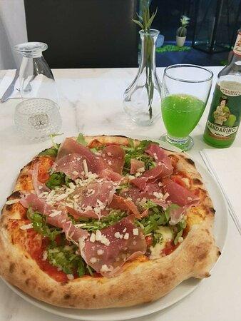 Aldo's pizza och italienska delikatesser