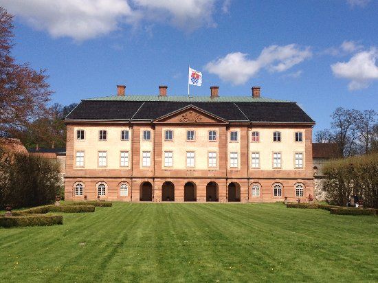 Övedskloster