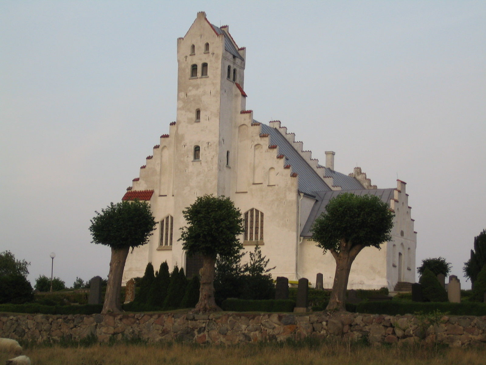 Fru Alstads kyrka